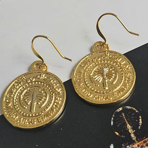 The UAE Palm Small earrings